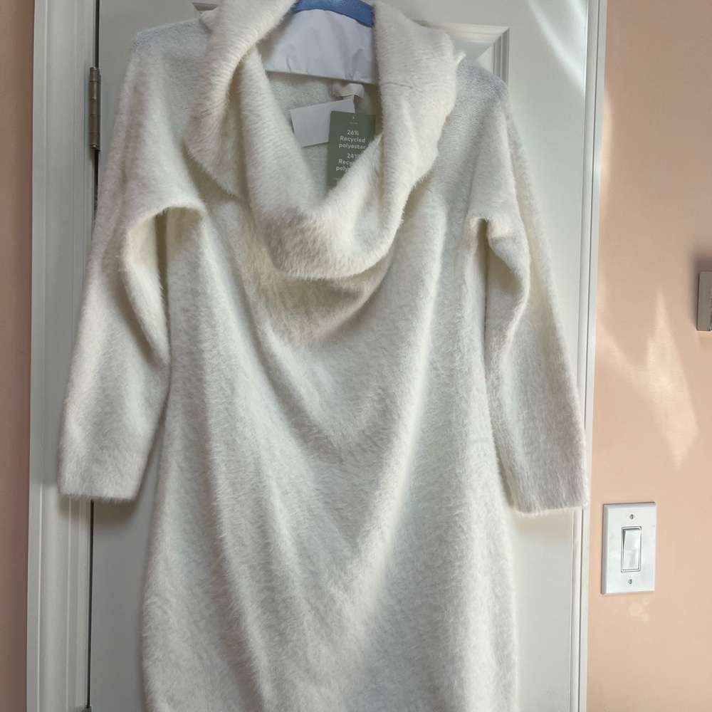 WHITE FUZZY SWEATER DRESS